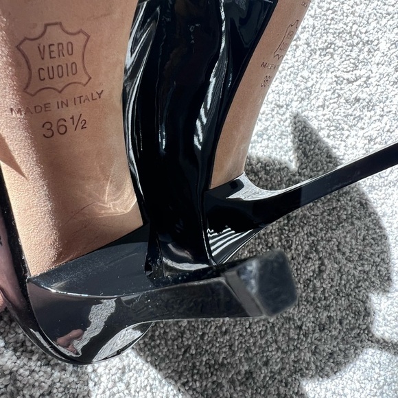 $820. JIMMY CHOO Seville Pearlized Blk/Gold Buckles  Ankle boots Shoes  36.5 - Picture 10 of 12